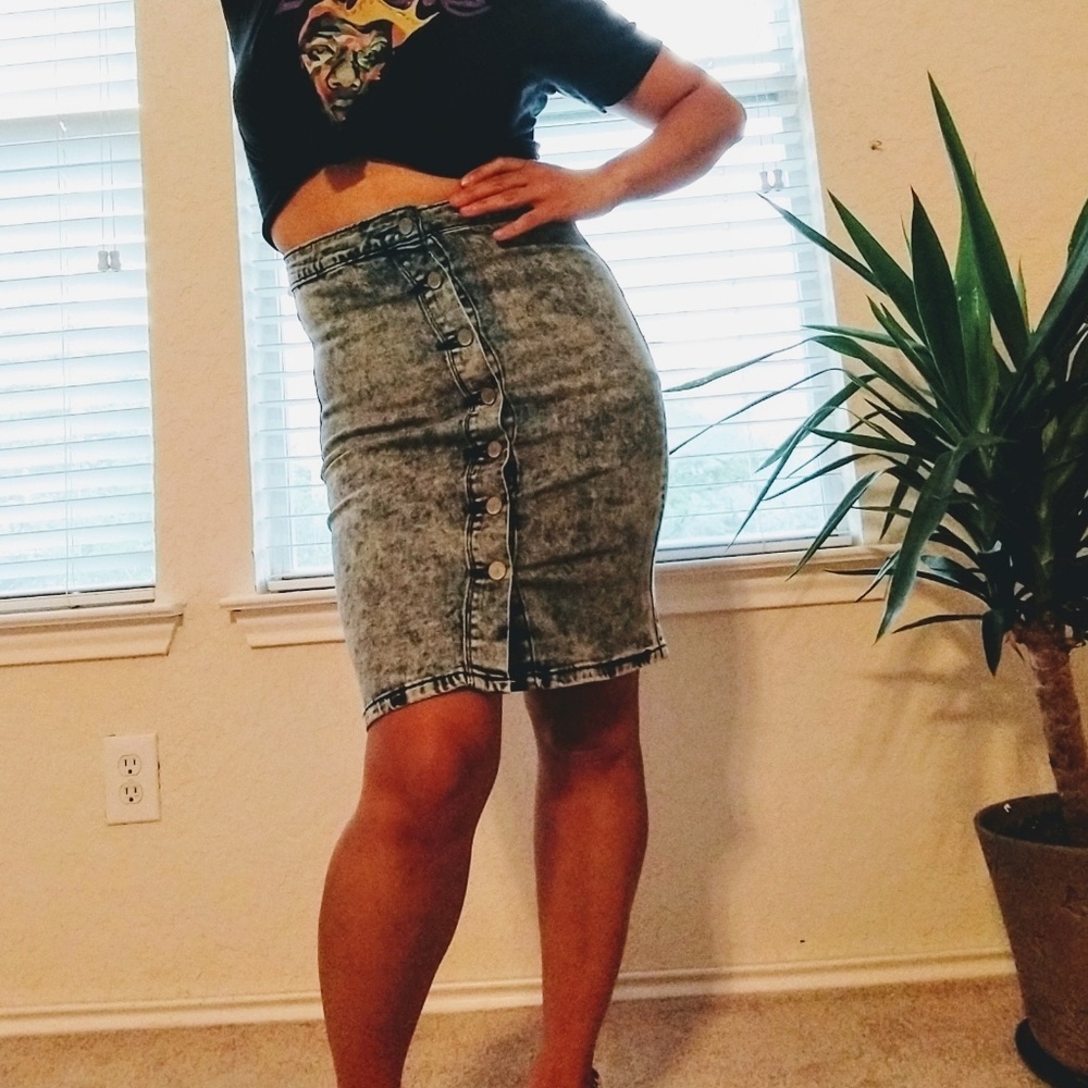 Jean pencil skirt